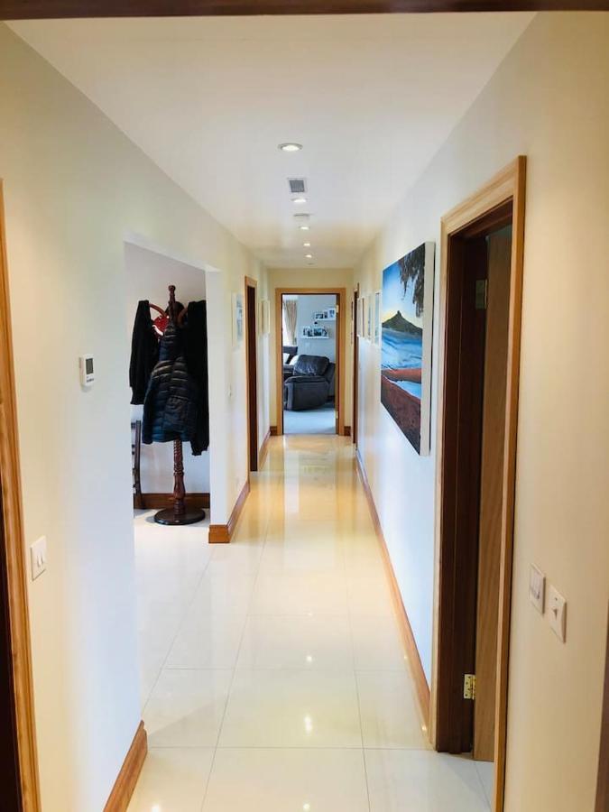 גלוואיי Connemara. 3 Bedroom, 8 Bed, Holiday Home מראה חיצוני תמונה