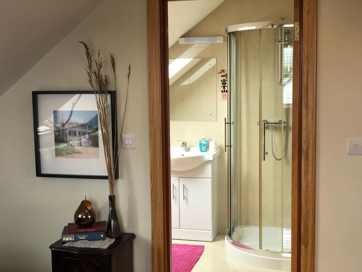 גלוואיי Connemara. 3 Bedroom, 8 Bed, Holiday Home מראה חיצוני תמונה