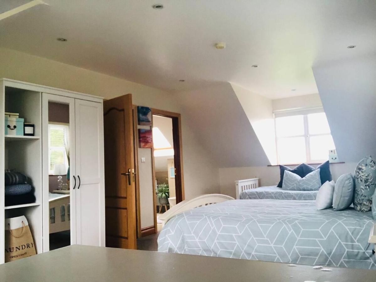 גלוואיי Connemara. 3 Bedroom, 8 Bed, Holiday Home מראה חיצוני תמונה