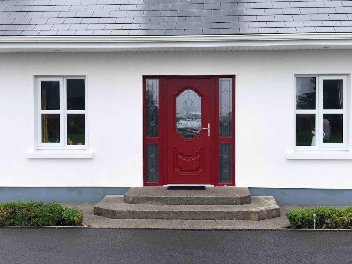 גלוואיי Connemara. 3 Bedroom, 8 Bed, Holiday Home מראה חיצוני תמונה