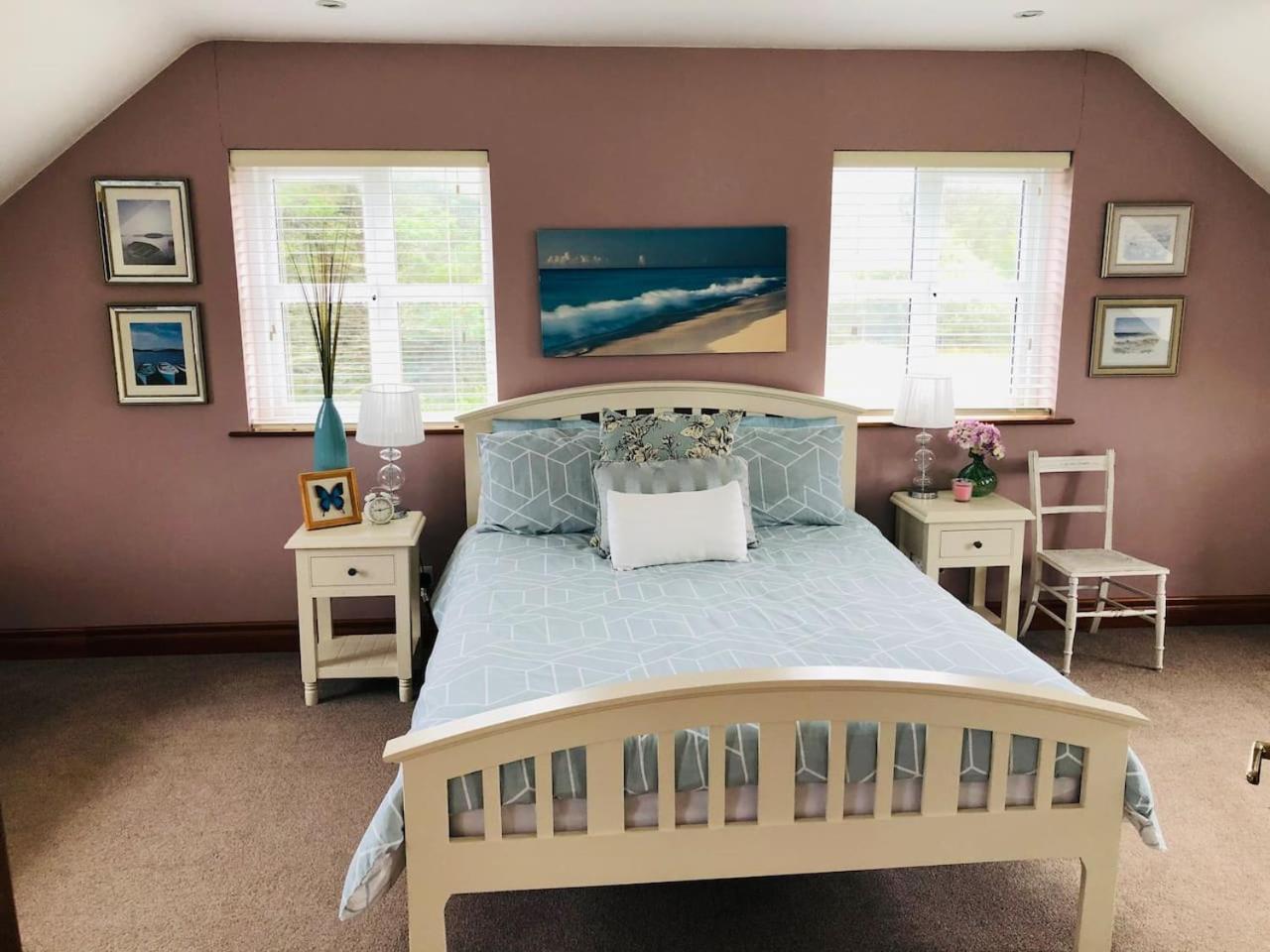גלוואיי Connemara. 3 Bedroom, 8 Bed, Holiday Home מראה חיצוני תמונה